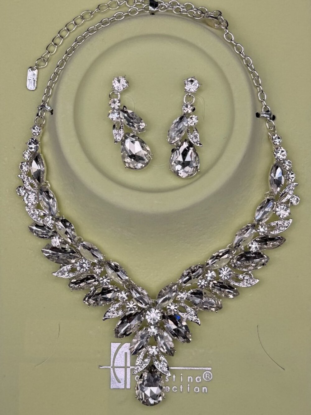 Christina Collection Clear Crystal Statement Necklace & Drop Earrings Formal Jew